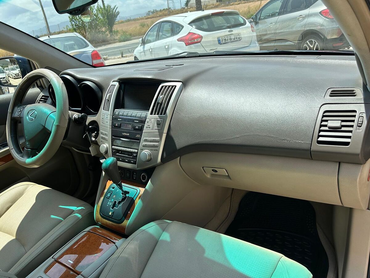 LEXUS RX300 LUXURY 3.0 AUTO 4X4 SPANISH LHD IN SPAIN 125000 MILES SUPERB 2004